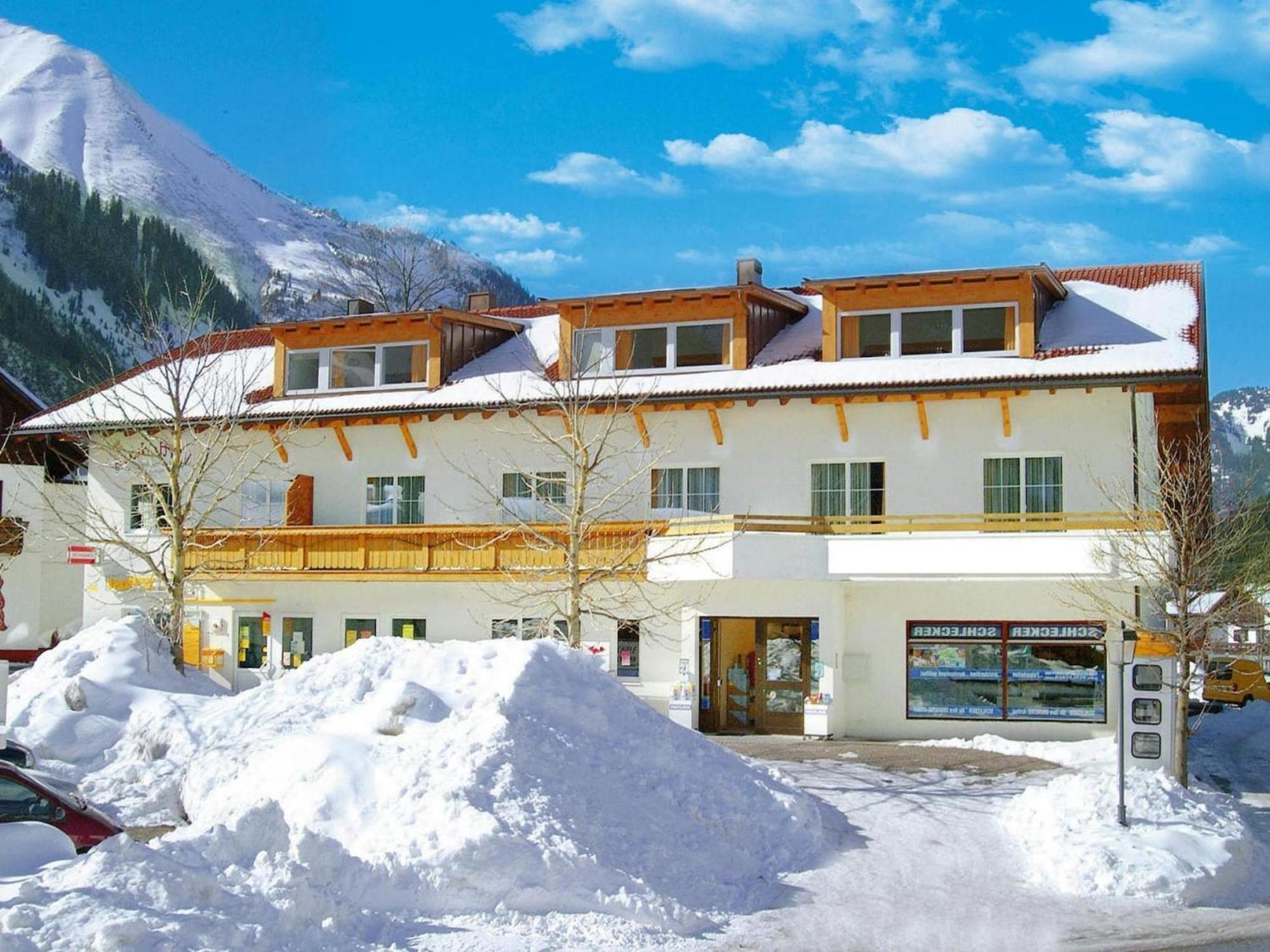 Apartment In Bichlbach With Parking Space Экстерьер фото